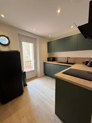 Cuisine ou kitchenette dans l'établissement #101-Heart of Vieil Antibes - Place Nationale-High-End Newly Renovated & Furnished Appartment