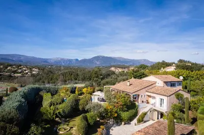 Plan de l'établissement Villa Domaine 4 seasons Valbonne