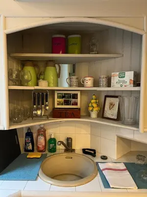 Cuisine ou kitchenette dans l'établissement Panter Properties-24