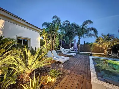 Piscine de l'établissement Beautiful luxury villa ou située à proximité