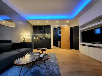 Coin salon dans l'établissement La Brillante d’Antibes - Superbe Studio