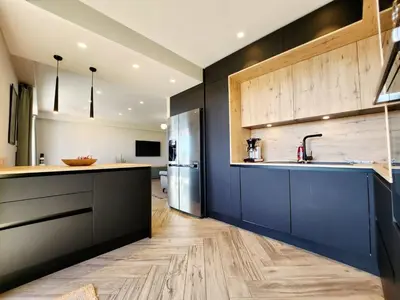 Cuisine ou kitchenette dans l'établissement Le Guillabert - T4 en Plein Centre