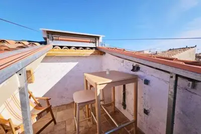 Balcon ou terrasse dans l'établissement Le Godart - Au coeur du Vieil Antibes