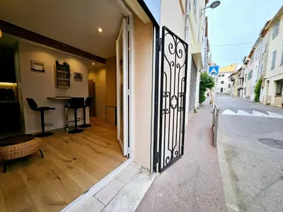 Plan de l'établissement Le Rempart Studio - Charmant Studio Vieil Antibes