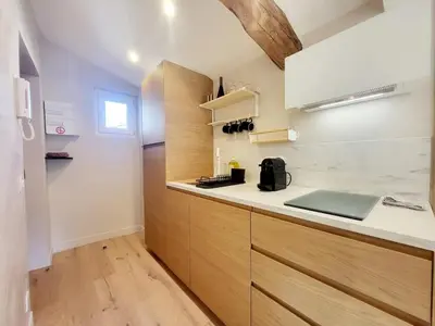 Cuisine ou kitchenette dans l'établissement Le Saint Antoine - T2 dans Vieil Antibes