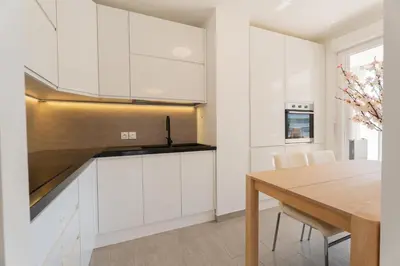 Cuisine ou kitchenette dans l'établissement Facing the sea!