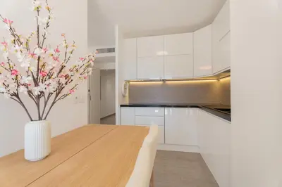 Cuisine ou kitchenette dans l'établissement Facing the sea!