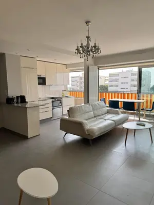 Cuisine ou kitchenette dans l'établissement Superbe appartement vue mer garage privatif ferme