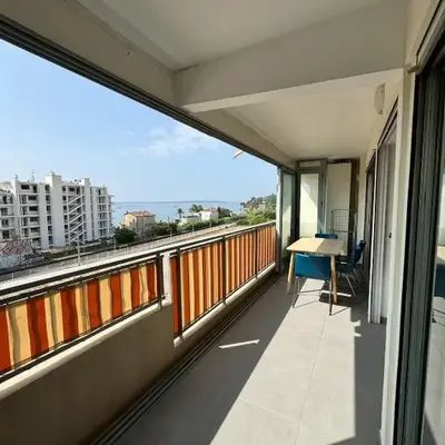 Superbe appartement vue mer garage privatif ferme