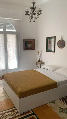 Un ou plusieurs lits dans un hébergement de l'établissement Charme & Authenticité 3P Vielle Ville Antibes