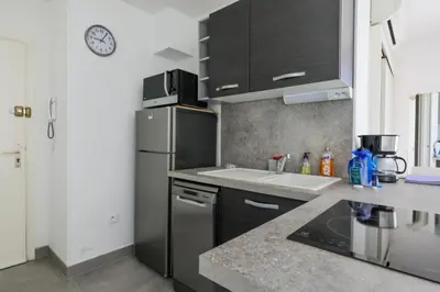Cuisine ou kitchenette dans l'établissement Studio Bella Vita - Welkeys