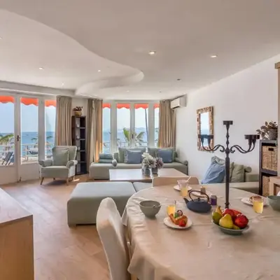 A16 Staywiz us - 2BDR Sea View - City Center - Parking & Terrace