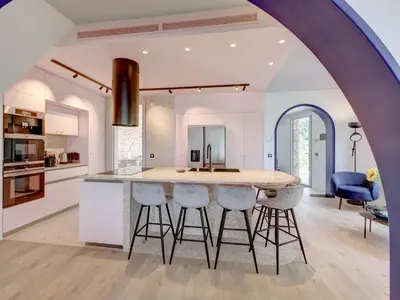 Cuisine ou kitchenette dans l'établissement Immogroom - Amazing Villa with sea view
