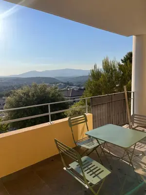 Balcon ou terrasse dans l'établissement Riviera Rêve, Antibes