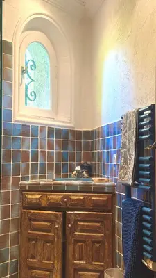 Salle de bains dans l'établissement La Mauricette - Provençal House Mougins with Pool