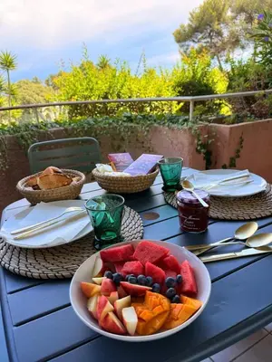 Nourriture dans l'appartement ou à proximité