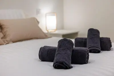 Un ou plusieurs lits dans un hébergement de l'établissement Charming 3-Room Old Antibes