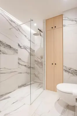 Salle de bains dans l'établissement Elégant 3 pièces avec Terrasse - Centre - Lumineux
