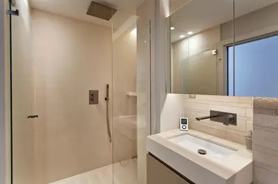 Salle de bains dans l'établissement REF 1238 - Cannes Croisette - Sea view apartment for rent