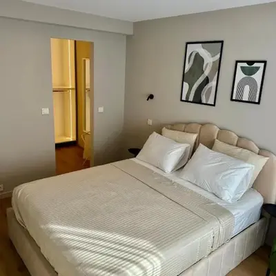 Elegant escape in Antibes - walk to beach and Old Town