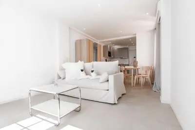 Coin salon dans l'établissement Charming studio - 2P - Sea view - Antibes