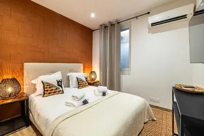 Un ou plusieurs lits dans un hébergement de l'établissement Magnificent apartment - AC- 2BR- 4P - Cannes