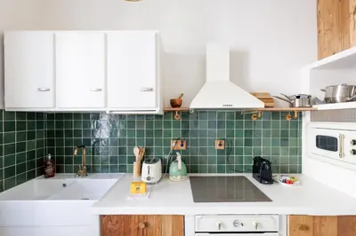 Cuisine ou kitchenette dans l'établissement Yello YourHostHelper