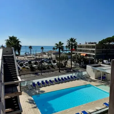 2 pièces Bord de mer - Parking-Clim-Piscine