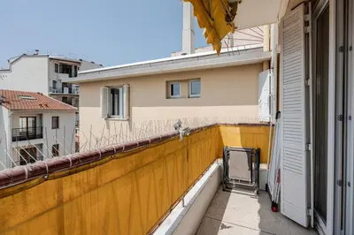 Balcon ou terrasse dans l'établissement LX169 Design lumineux a deux pas de la Croisette