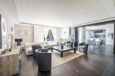 Plan de l'établissement A c Villa 8BR 15P with Pool & Tennis – Antibes