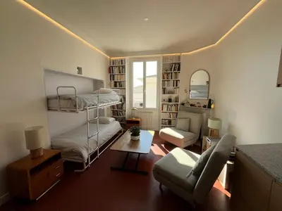 Coin salon dans l'établissement Elégant appartement 2 pièces centre Cannes Croisette plages