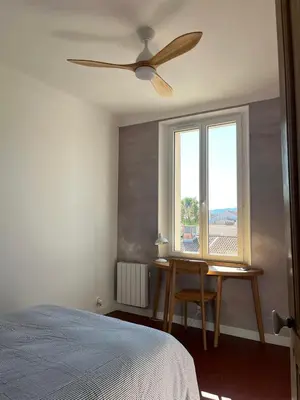 Un ou plusieurs lits dans un hébergement de l'établissement Elégant appartement 2 pièces centre Cannes Croisette plages