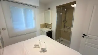 Salle de bains dans l'établissement Avenue de Madrid 19 - Croisette Madrid
