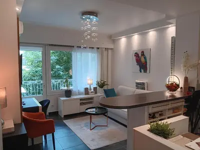 Coin salon dans l'établissement L'Atlantide