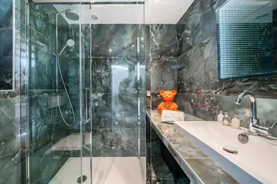 Salle de bains dans l'établissement Beautiful studio rue d'Antibes