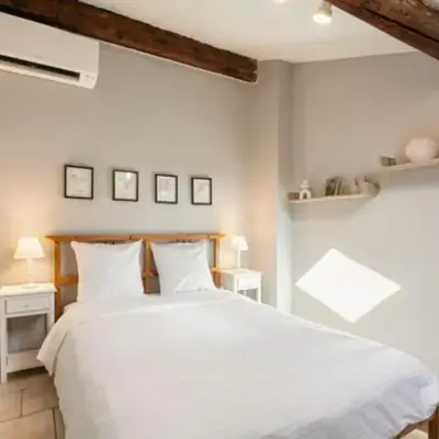 Duplex au cœur du vieil Antibes
