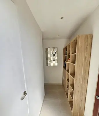 Plan de l'établissement Appartement 2 pièces, emplacement de rêve Martinez