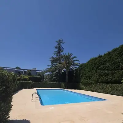 Charming 2 bedroom with sea view