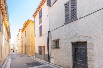 Quartier de la maison de vacances ou autre quartier proche