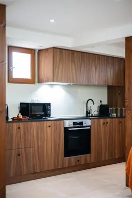 Cuisine ou kitchenette dans l'établissement Duplex Suite Old Town