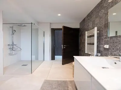 Salle de bains dans l'établissement Luxury Apartment in Juan les Pins