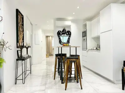 Cuisine ou kitchenette dans l'établissement Cannes one bedroom apartment - 20LM1