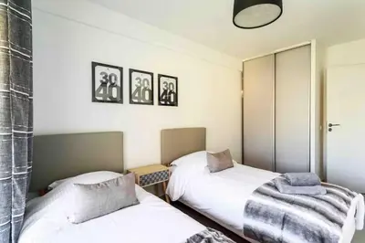 Un ou plusieurs lits dans un hébergement de l'établissement Cannes 2 bedrooms apartment & 2 bathrooms - 160A
