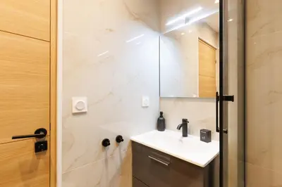 Salle de bains dans l'établissement Santa Cruz YourHostHelper