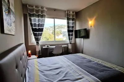 Un ou plusieurs lits dans un hébergement de l'établissement Résidence 4p Terrasse & Vue Mer, Plage à 5 Min - 4P terrasse & vue mer, plage à 5 min MAE-1563