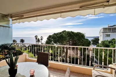Balcon ou terrasse dans l'établissement Résidence 4p Terrasse & Vue Mer, Plage à 5 Min - 4P terrasse & vue mer, plage à 5 min MAE-1563