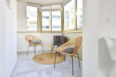 Coin salon dans l'établissement Résidence Cannes Palm Beach, 2 Min Des Plages - Cannes Palm beach, 2 min des plages MAE-1813