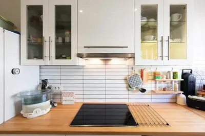 Cuisine ou kitchenette dans l'établissement Résidence 3 Pièces En Centre-ville, Proche Croisette&palais - 3 pièces en centre-ville, proche Croisette&Palais MAE-1833