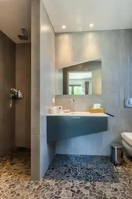 Salle de bains dans l'établissement Résidence Villa En Domaine Privé Avec Piscine Chauffée - Villa en domaine privé avec piscine chauffée MAE-2023