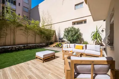 Coin salon dans l'établissement Résidence 3p Avec Jardin Près De La Croisette - 3p avec jardin près de la Croisette MAE-2173